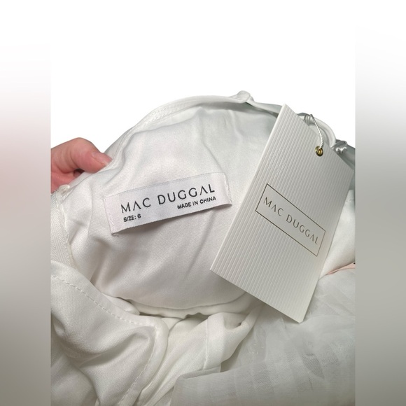 Mac Duggal White Tulle Ruffle Mini Dress 20505 Flutter Sleeve V-Neck Size 6 NWT - Picture 5 of 5